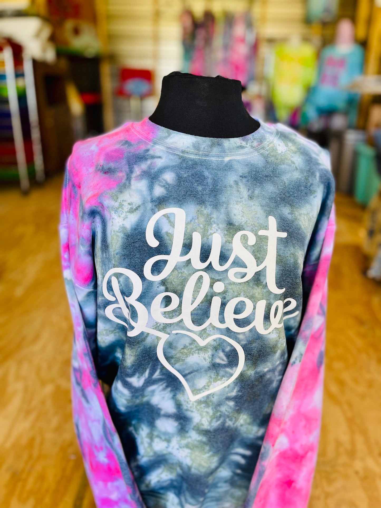 Fairy dust just believe crew neck